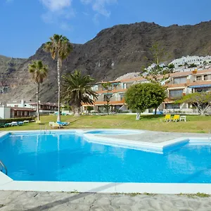 https://gigantes-deluxe-oasis.in-canary-islands.com
