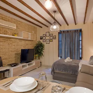 Y Lofts En Triana Appartement